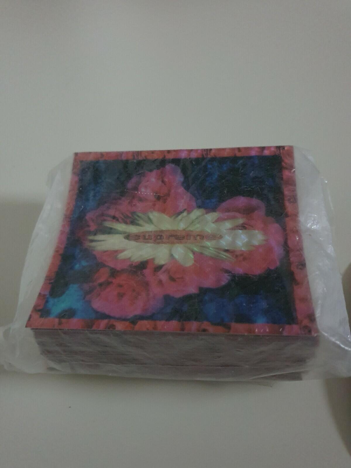 100 FW17 Supreme Bloom Stickers (1x brick)