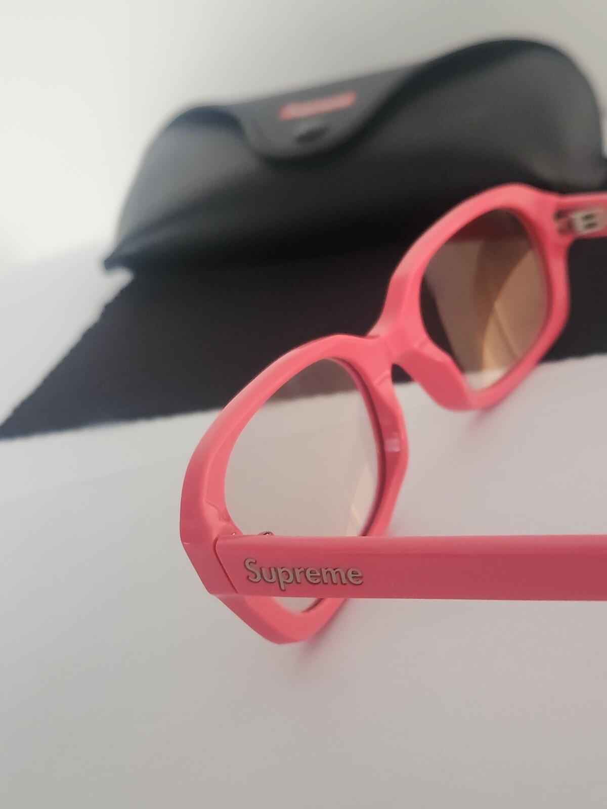 SS21 Supreme Vega sunglasses Pink made in Italy glasses accessory handmade