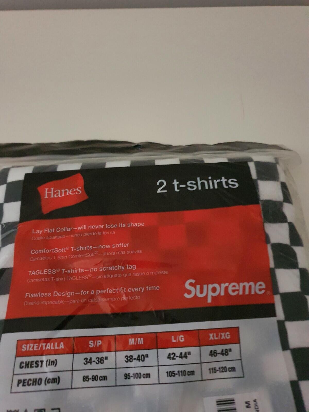 SS18 Supreme Hanes Checker Tagless Tees (2 pack) size M medium New Underwear