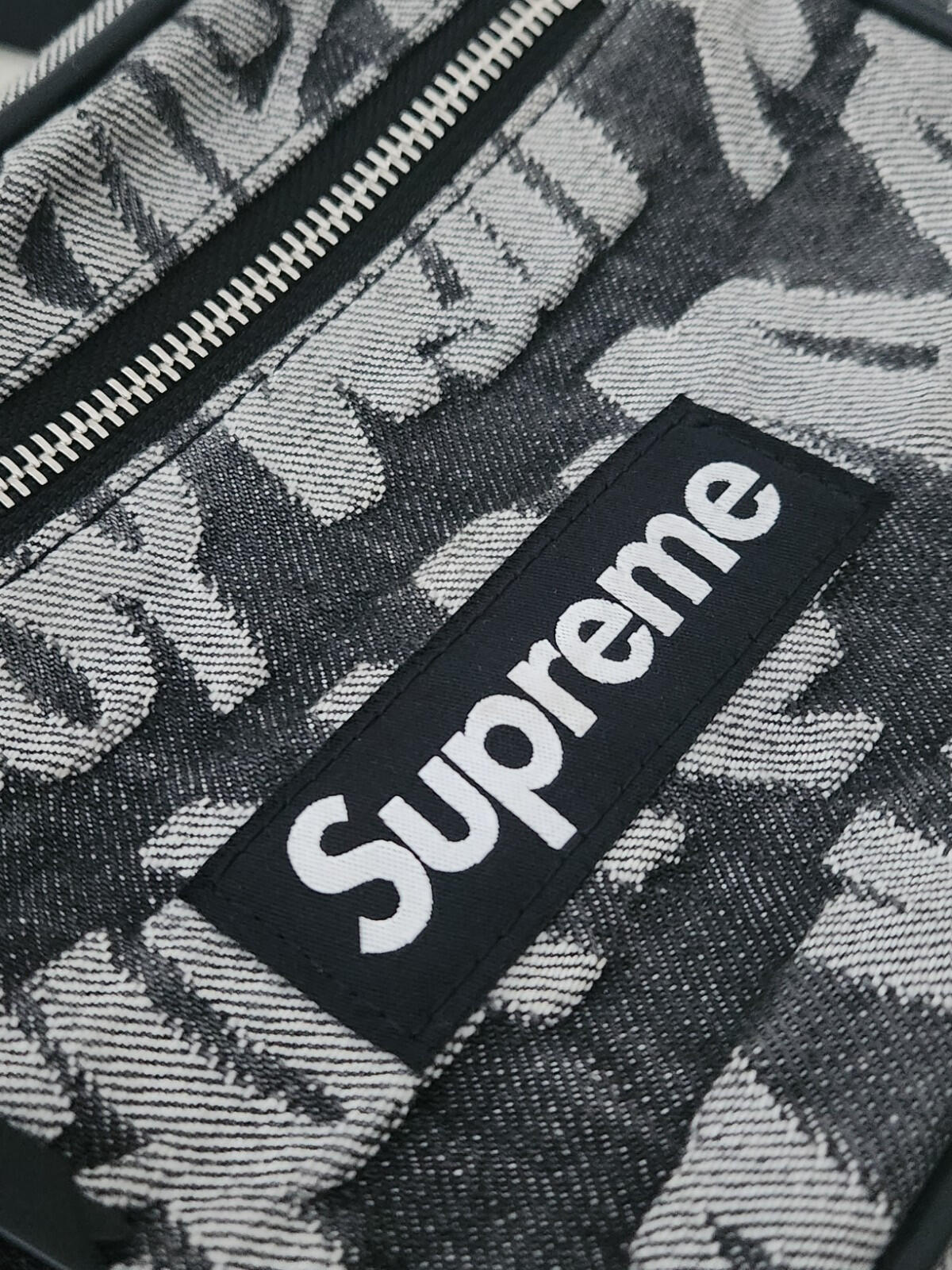 SS22 Supreme Fat Tip Jacquard Denim waist bag Black Shoulder Bum 3L