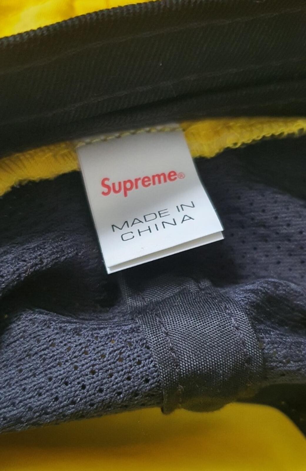 SS21 Supreme Reflective Zip Crusher Yellow Size S/M