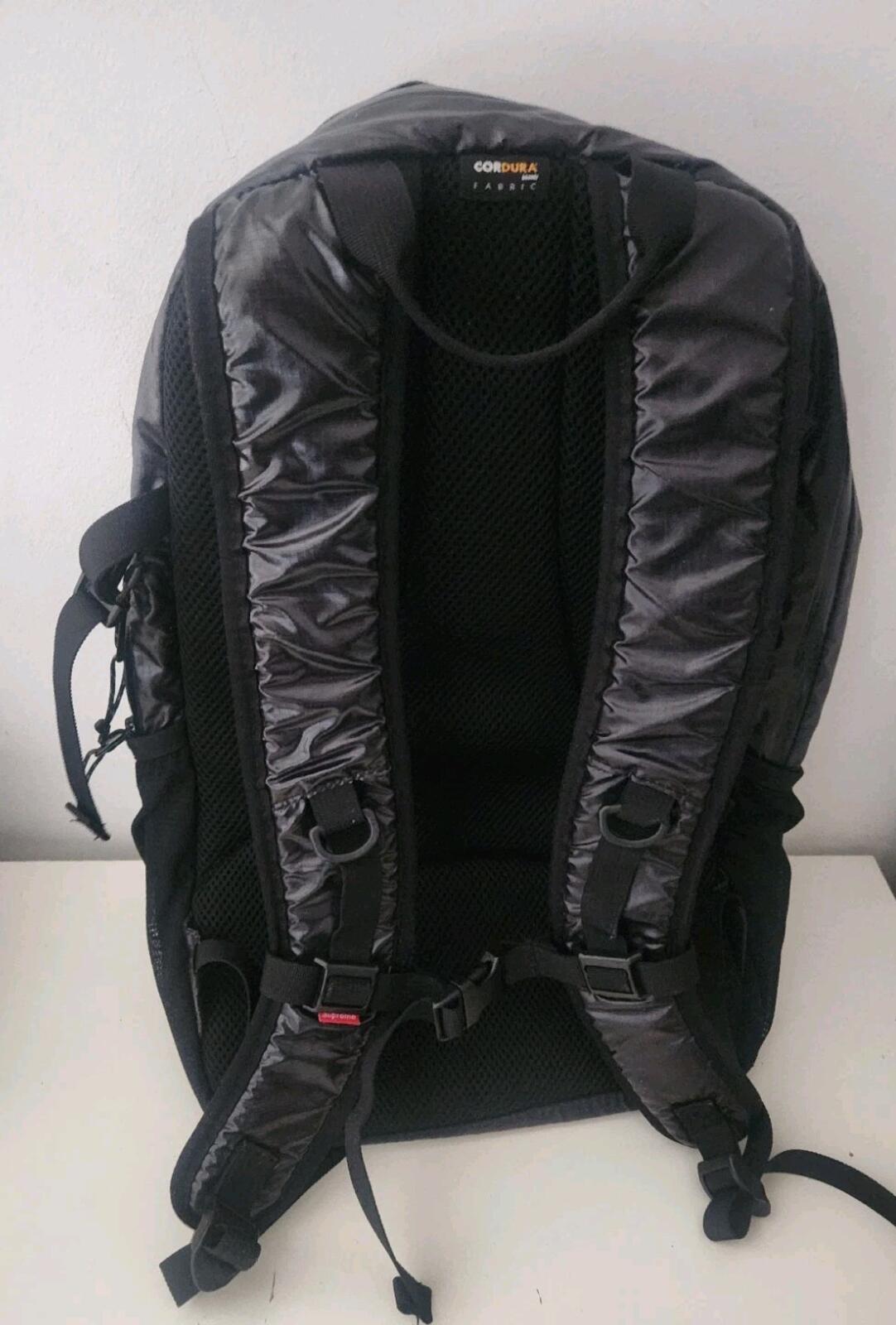 FW17 Supreme black backpack Cordura Fabric box logo Reflective text 20L Bag