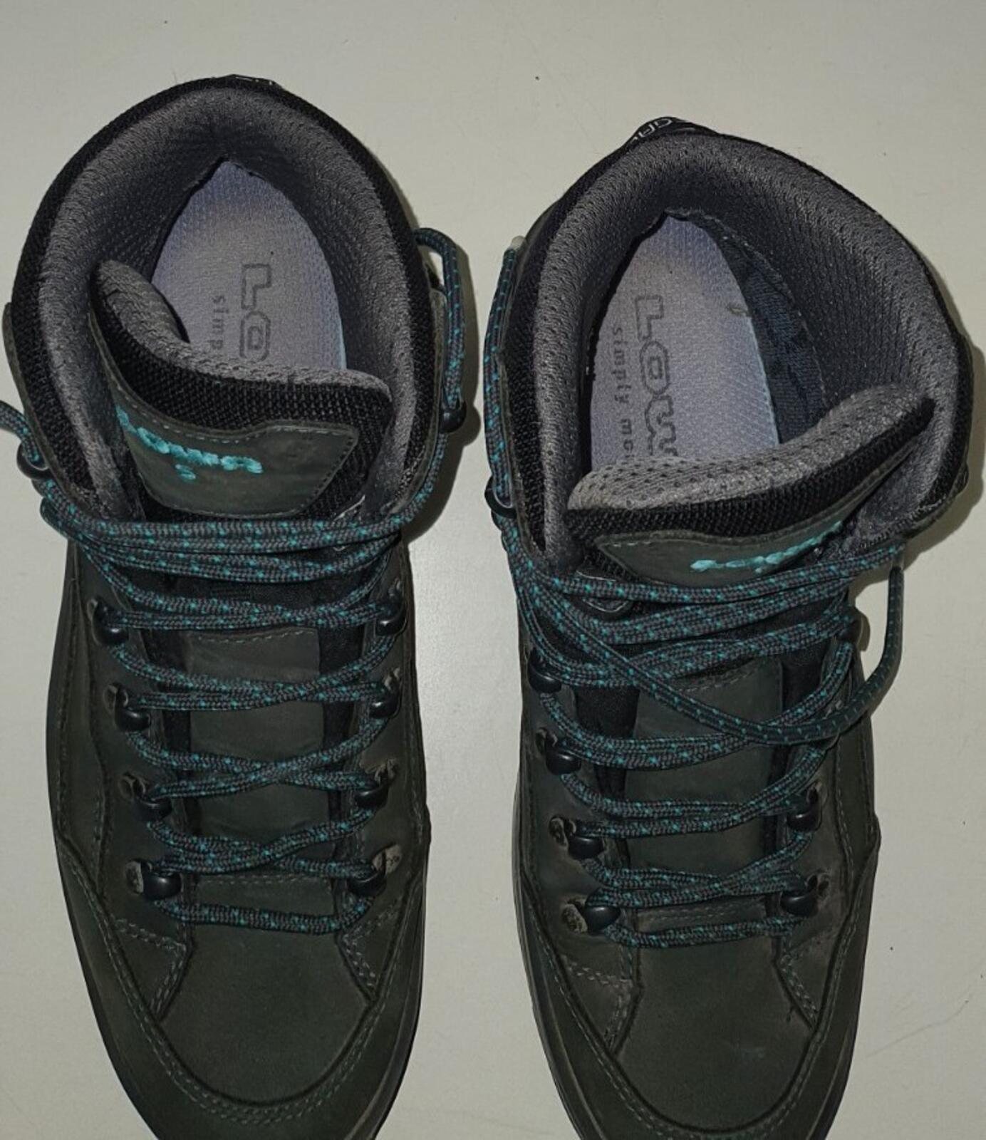 LOWA Renegade GTX Mid Ws S (narrow) £215 womens Hiking Boots US 8.5 UK 6.5 EU 40