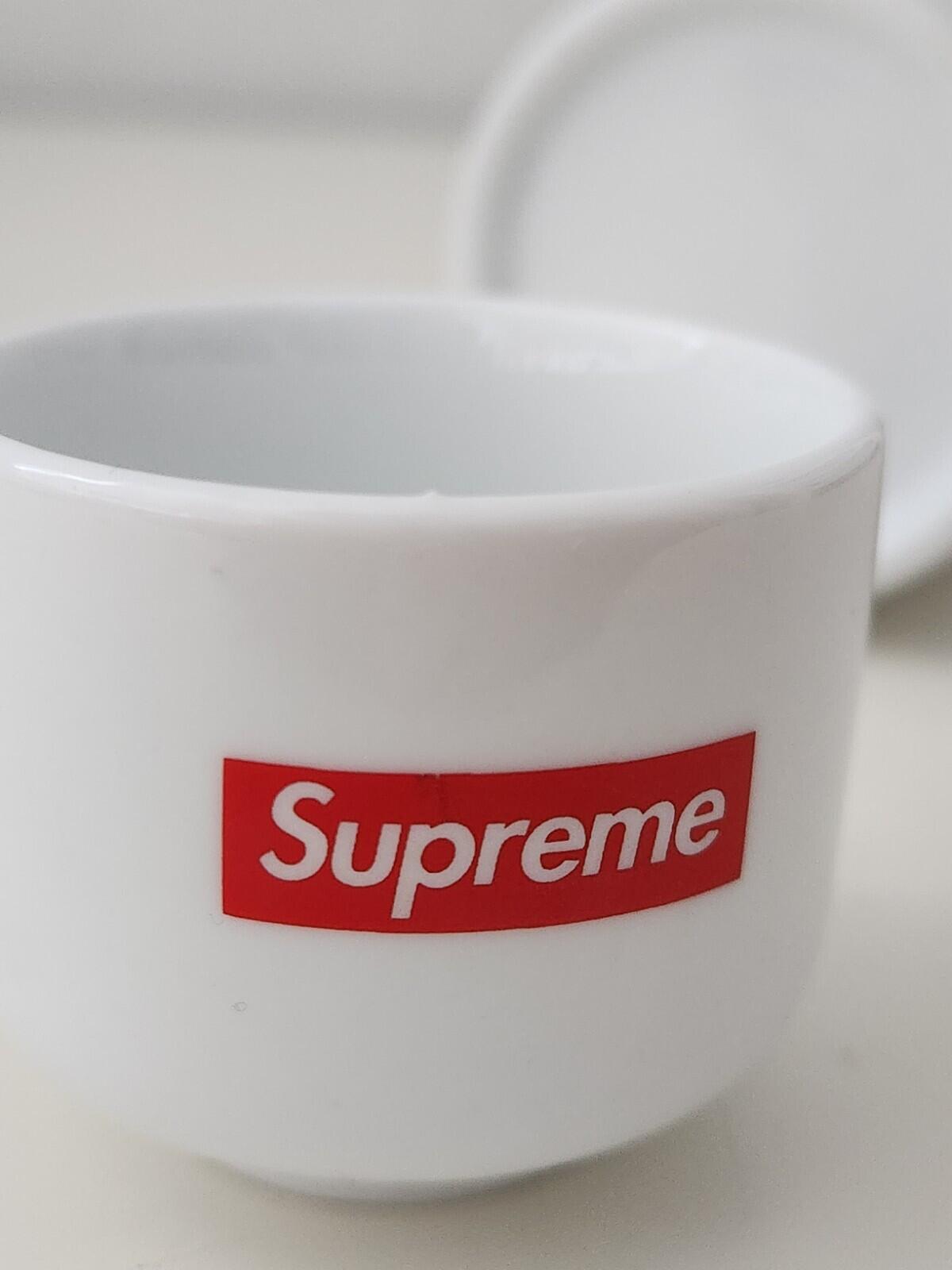 FW17 Supreme Sake Set White Ceramic Red Small Box Logo Accessory