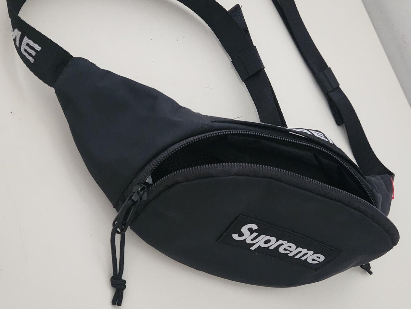 FW22 Supreme small waist bag Cordura shoulder Black water resistant Belt Pack