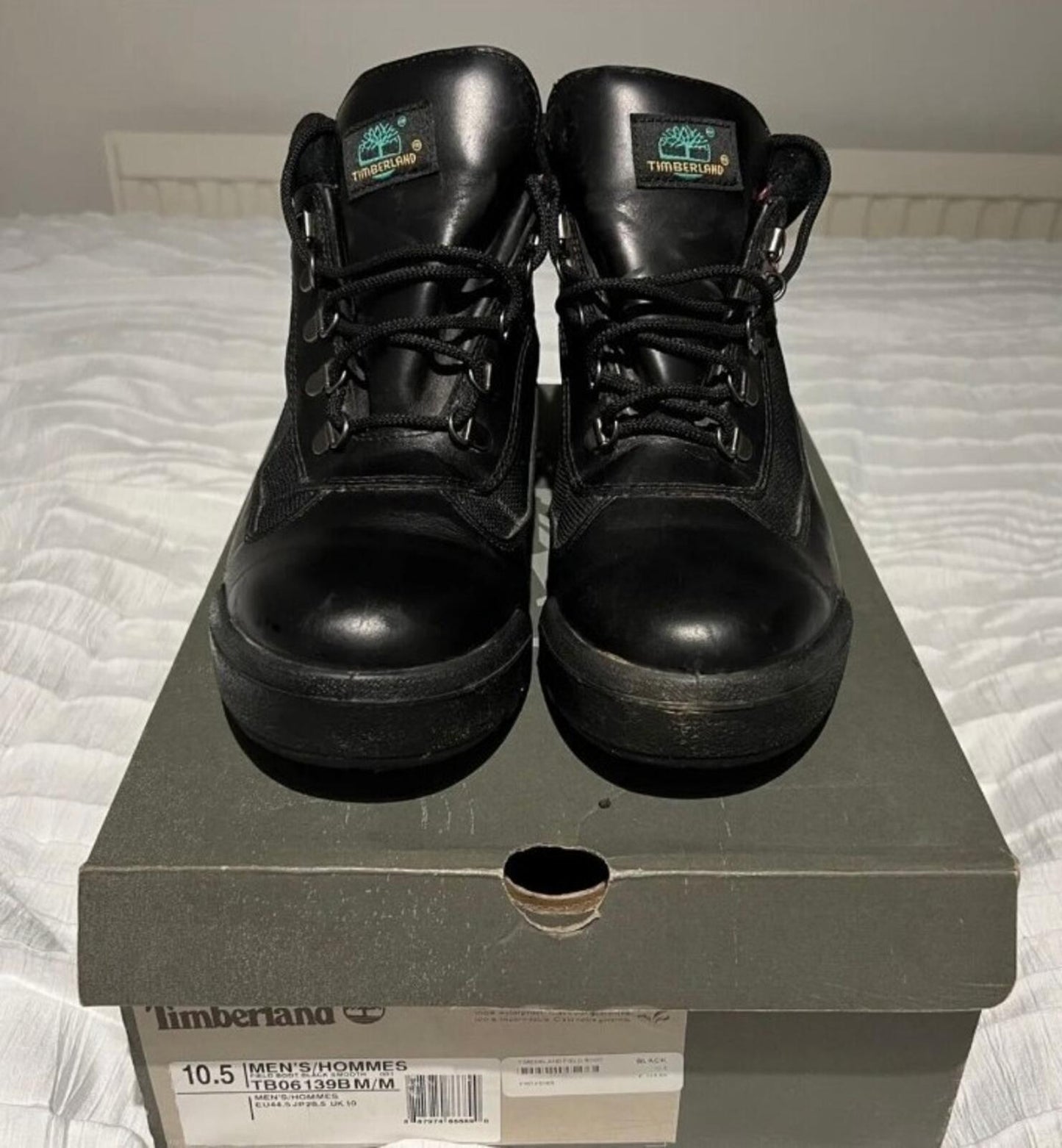 FW14 Supreme x Timberland Field Boots Black Size UK 10 US 10.5 EU 44.5