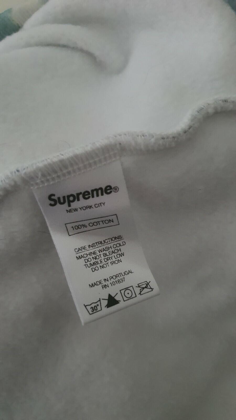 SS21 Supreme Small Box Logo Crewneck  Watercolor Floral Size M