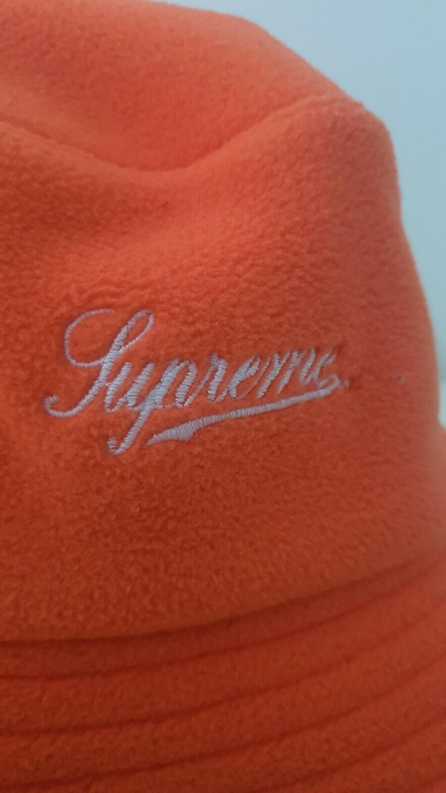 FW17 Supreme crusher size M / L Orange bucket hat