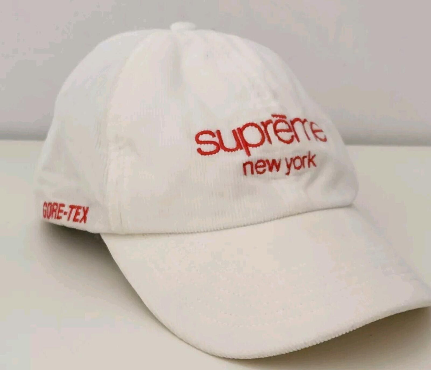 FW21 Supreme GORE-TEX Corduroy Classic Logo 6-panel Cap White Water Resistant
