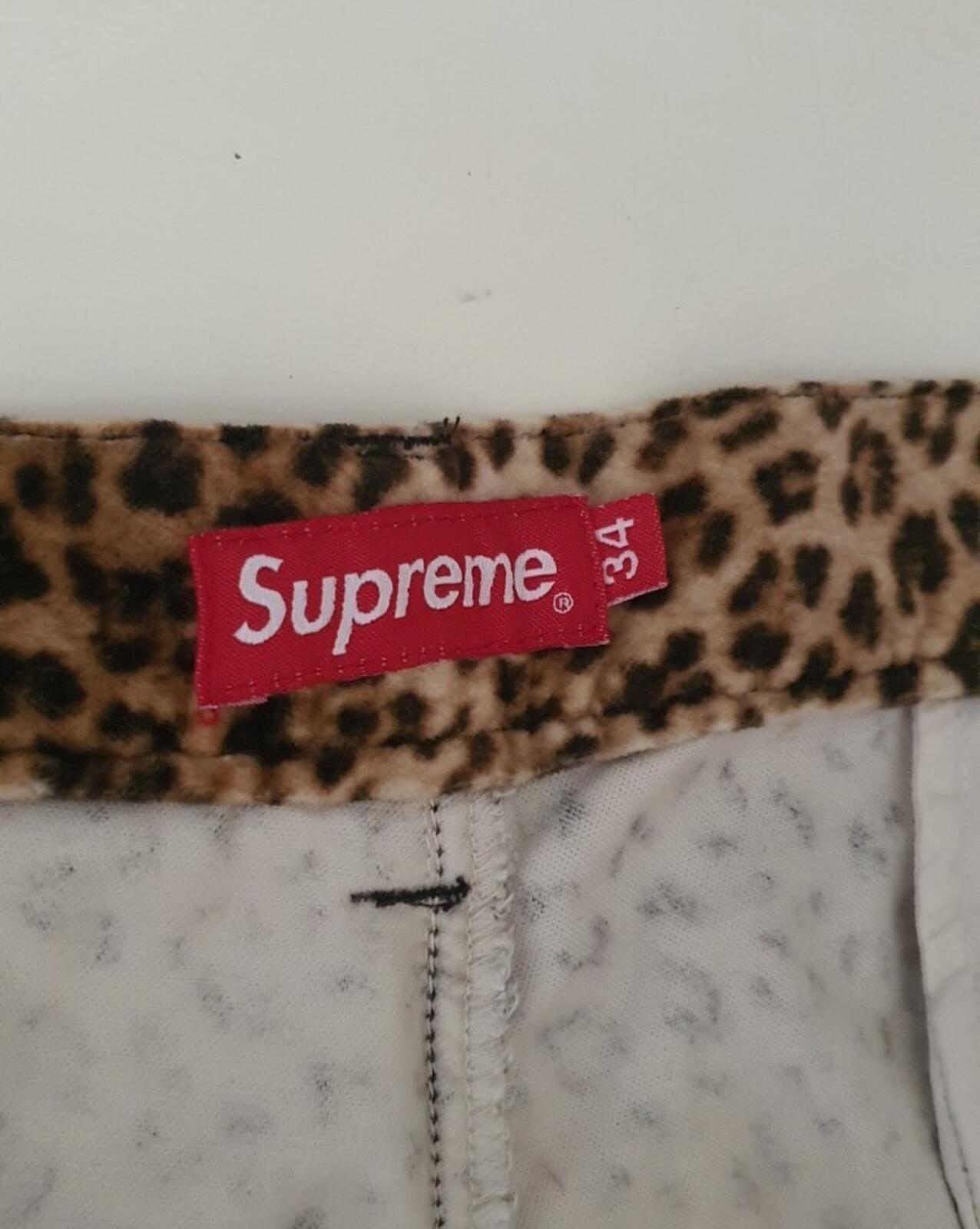 SS19 Supreme Velvet Leopard work short size 34 shorts