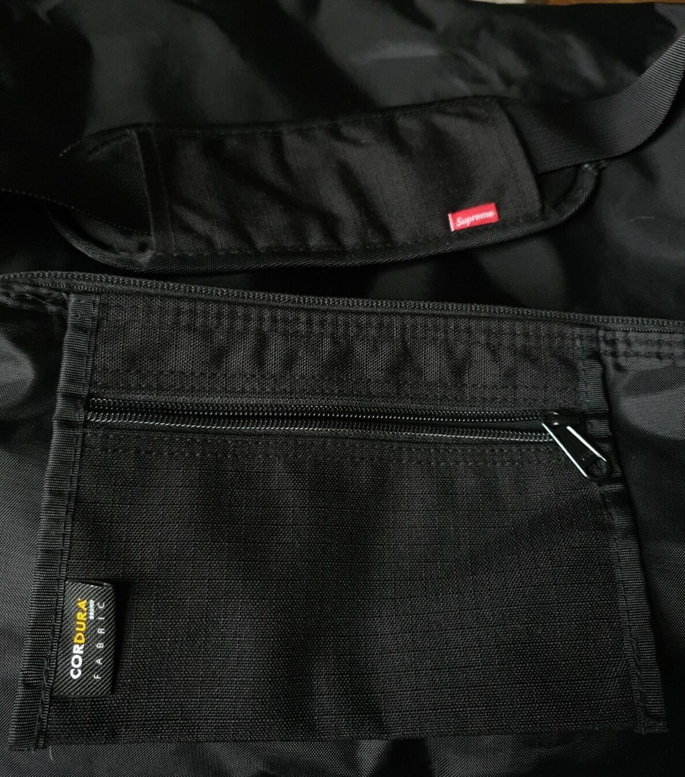 FW14 Supreme Hi Vis black duffle bag box logo Cordura messenger reflective Rare