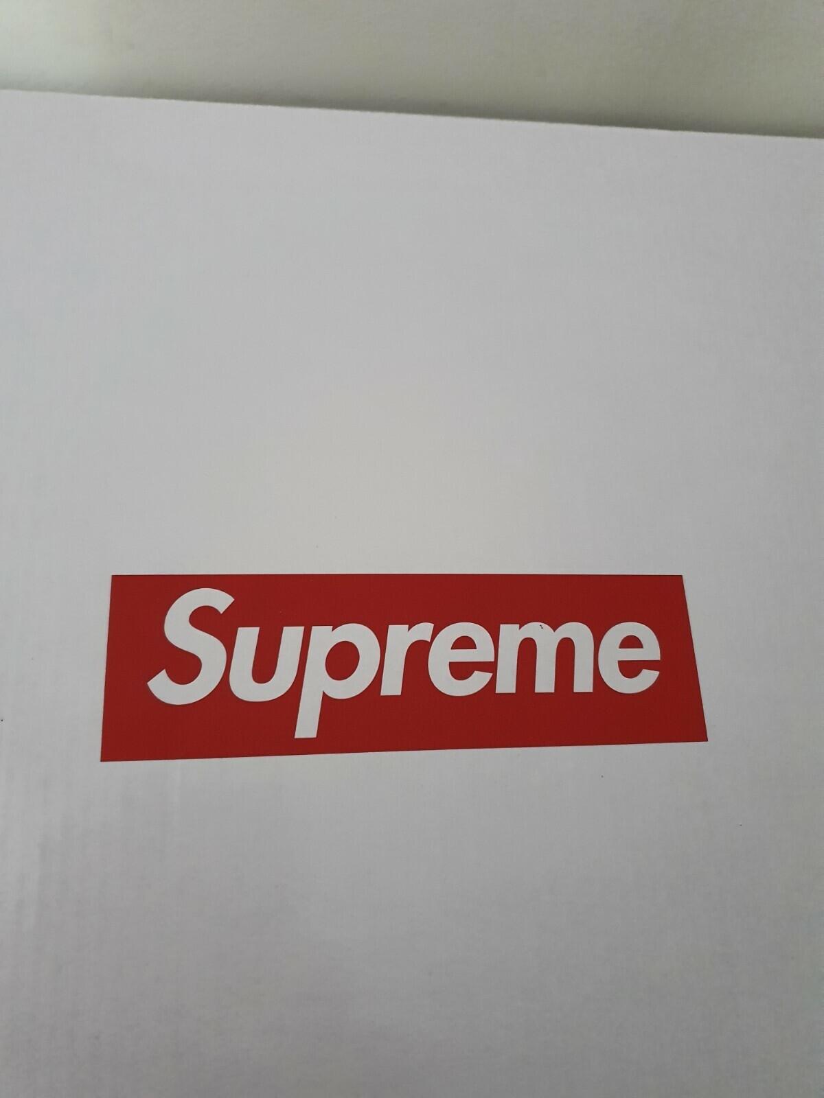 FW19 Supreme Schneeschlauch rot Neu und ungeöffnetes Accessoire