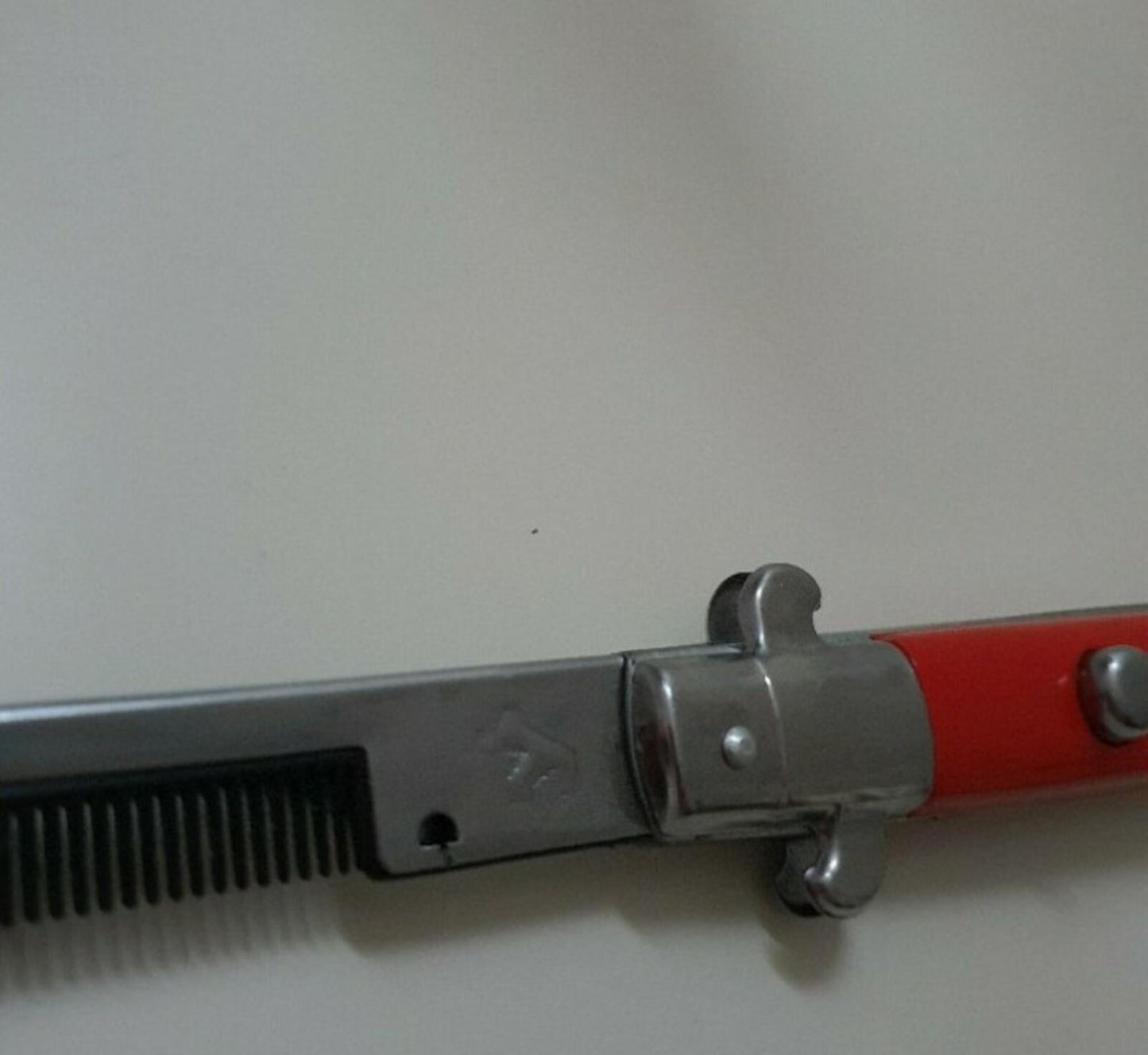 FW10 Supreme Folding Pocket Comb Rojo