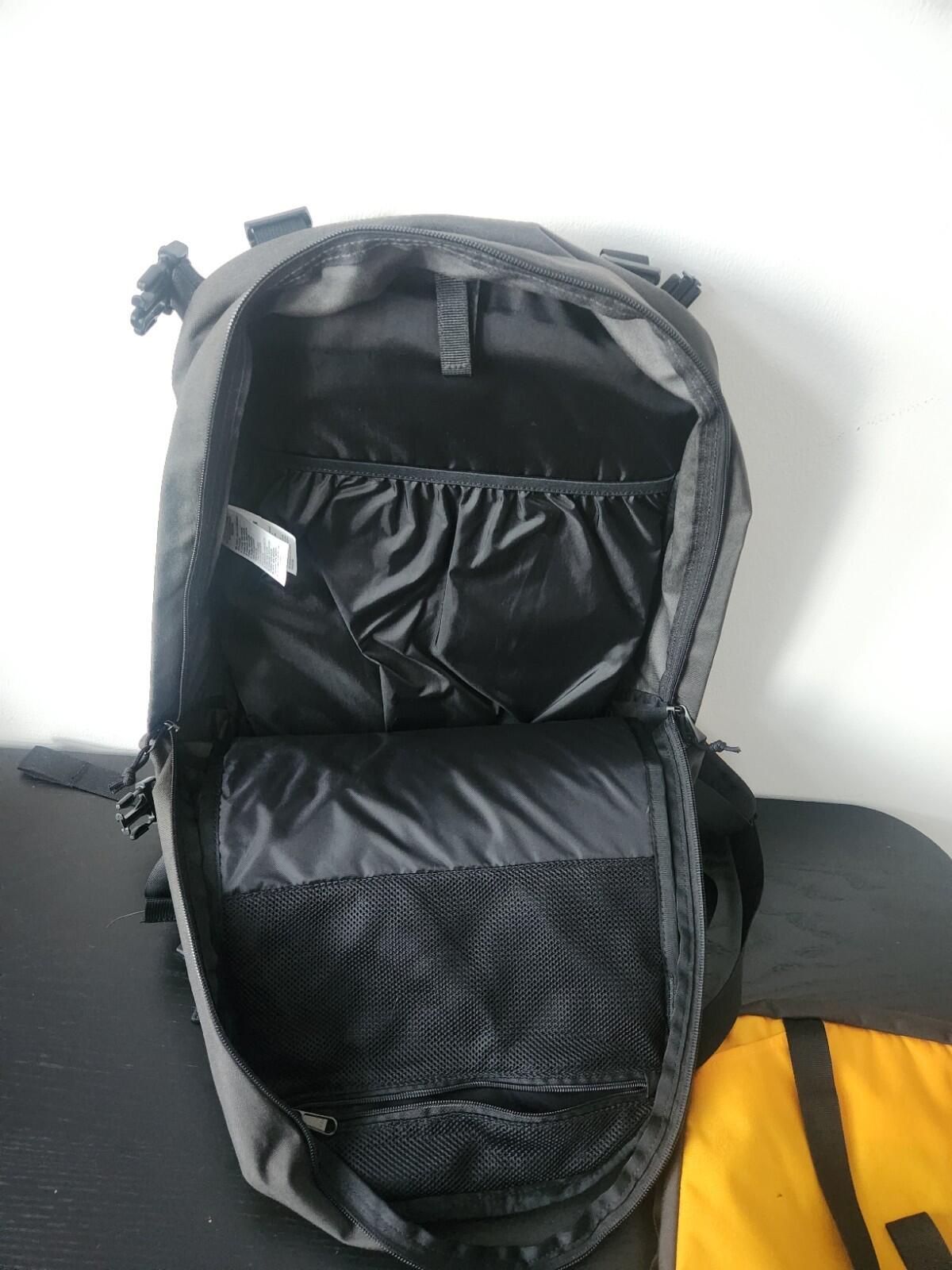 SS20 Supreme x The North Face RTG backpack Gold TNF bag 2 in 1 Water Resistant