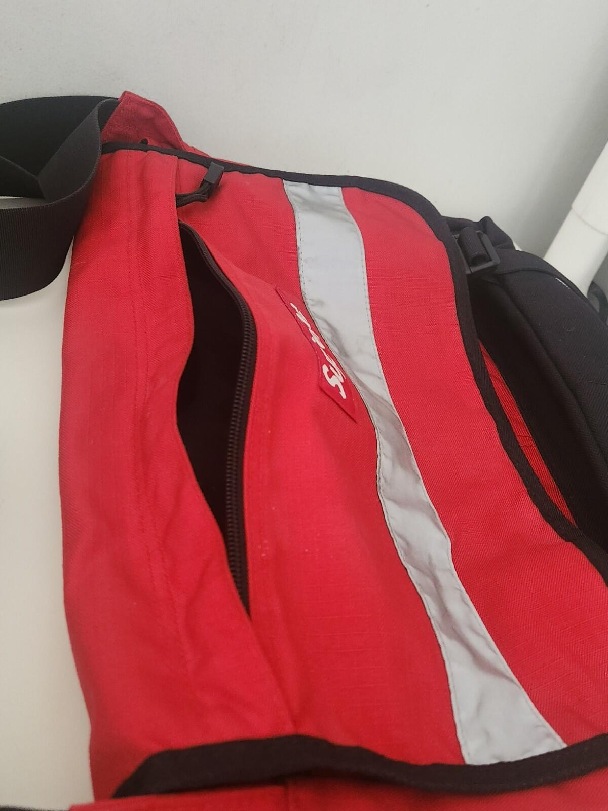 FW14 Supreme Hi Vis Bandolera Roja