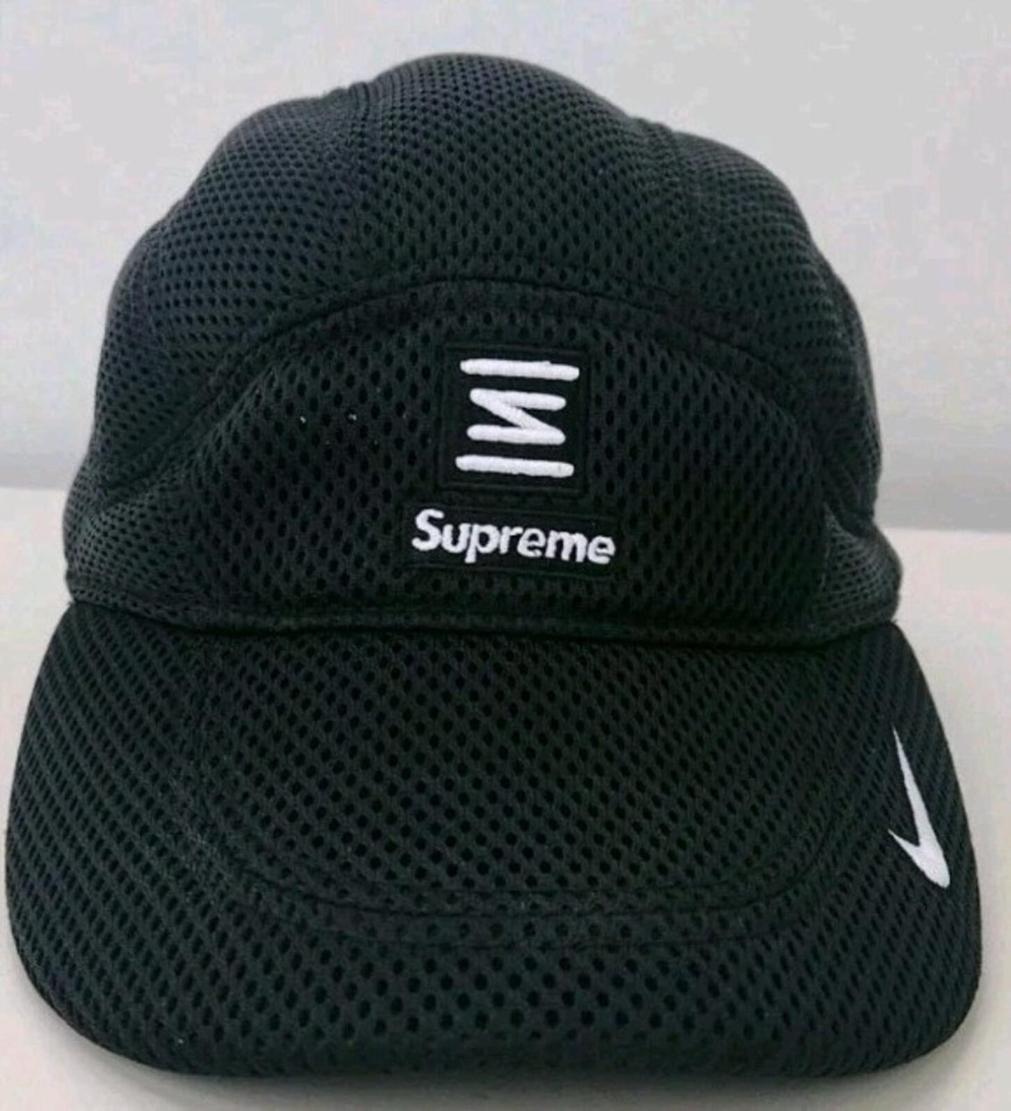 Gorra de running SS22 Supreme x Nike Shox negra Dri-FIT