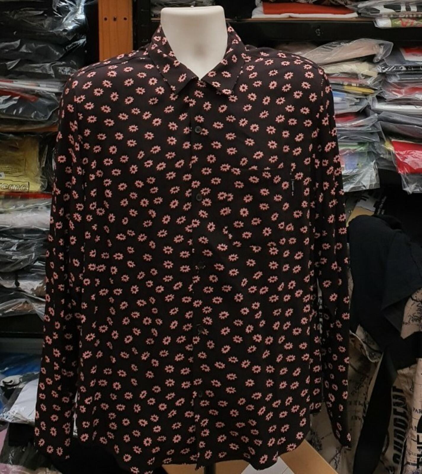 SS18 Supreme Flowers Rayon Shirt Black Size M
