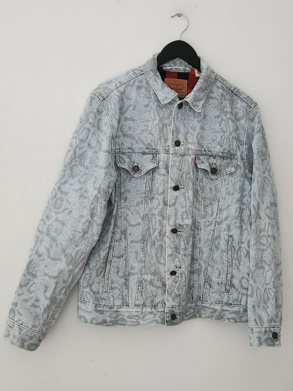 FW17 Supreme x LEVI'S Snakeskin Trucker Jacket Light Blue M Medium Levis Denim