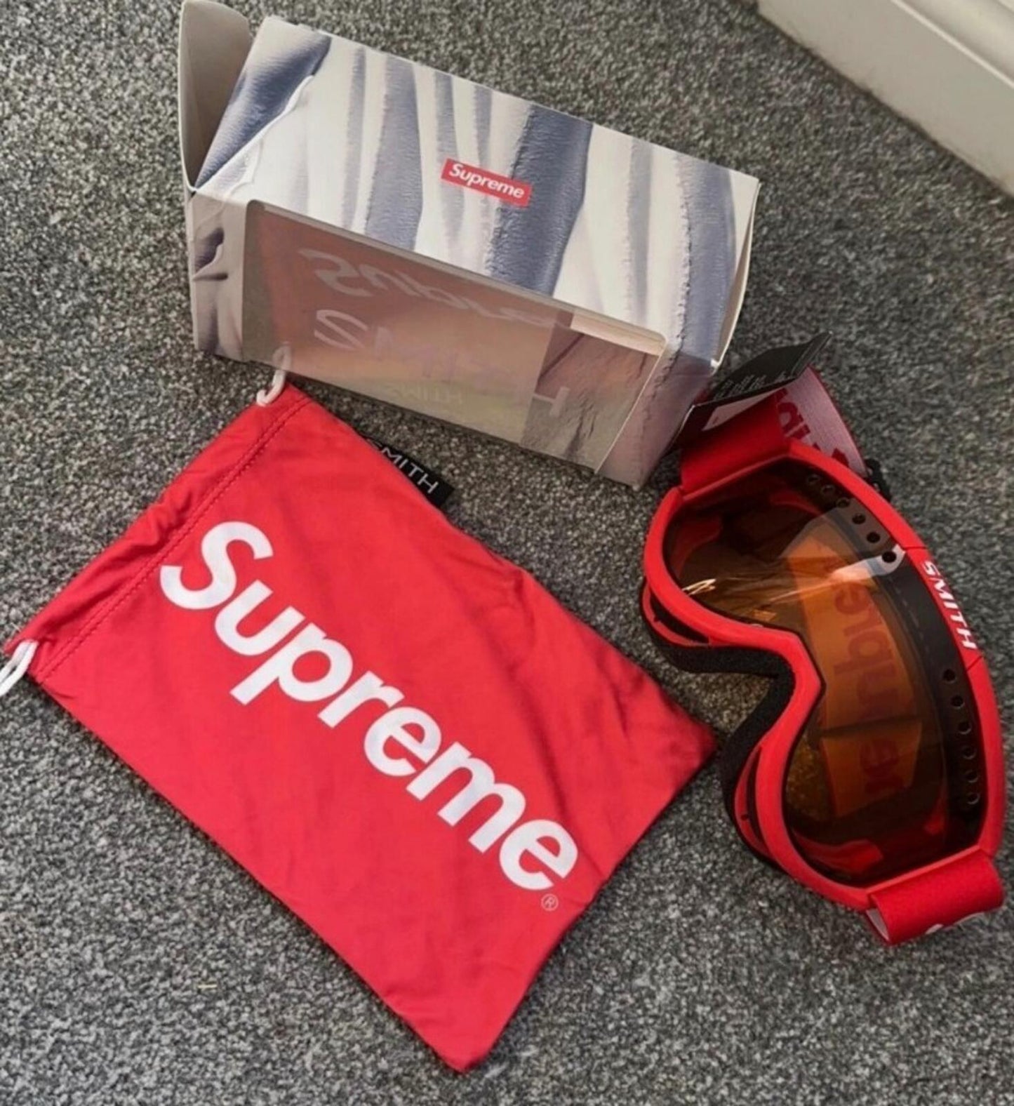 FW15 Supreme x Smith Cariboo Otg Ski Google Red goggles Built In U.S.A Accessory