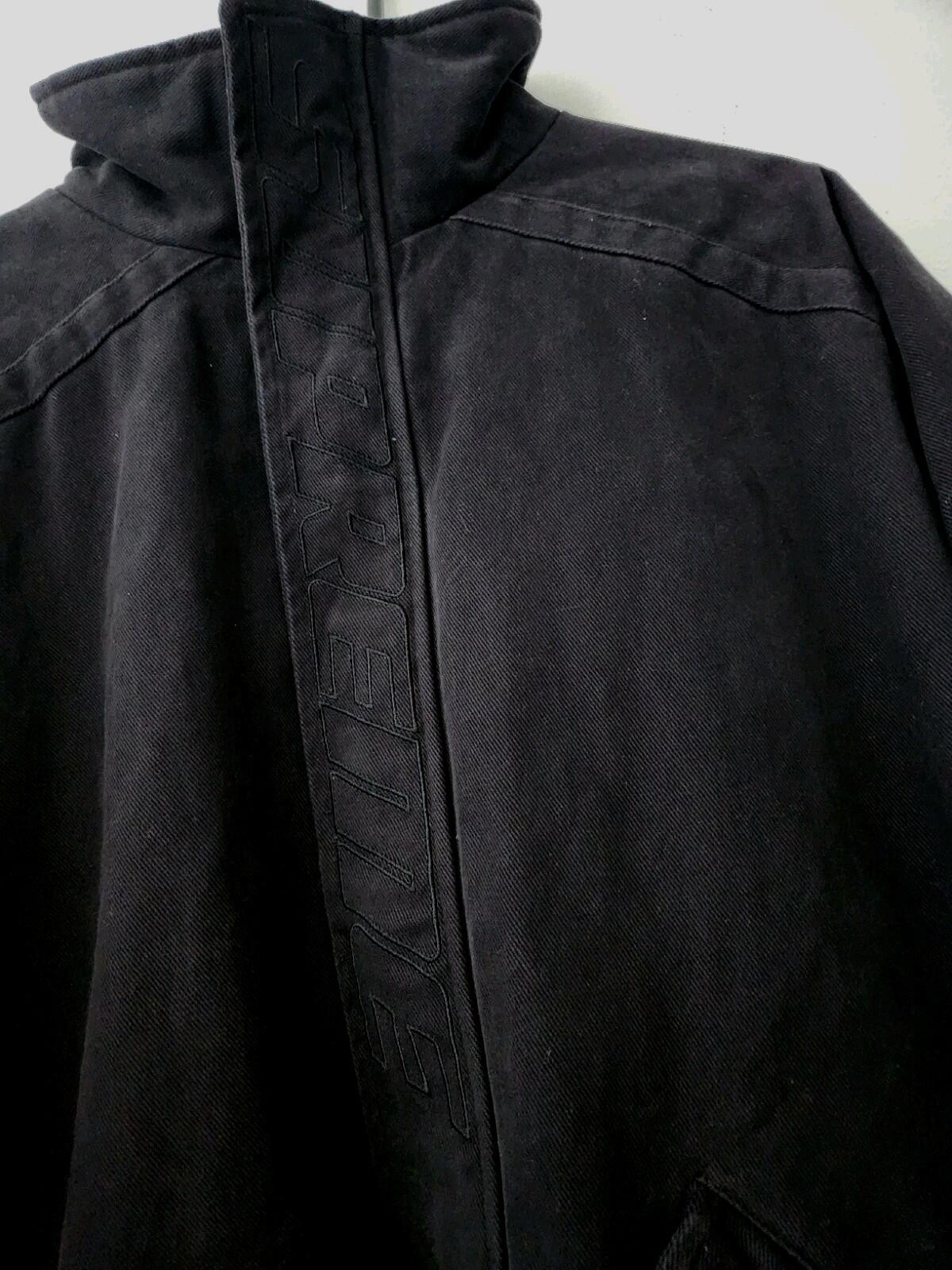 HW22 Supreme Brushed Twill Zip Jacke Größe S Klein Schwarz Twill Utility Herren