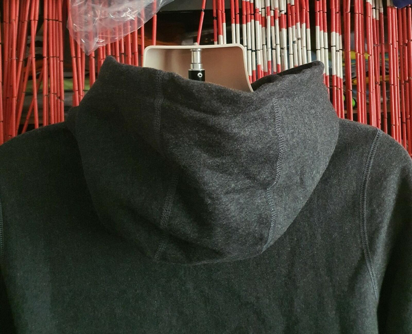 FW19 NOAH Jolly Roger Kapuzenpullover Charcoal Größe S