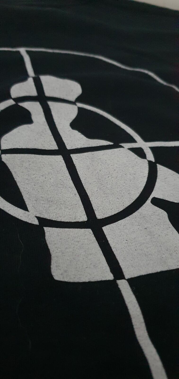 SS06 Supreme x Public Enemy Tee Black Size M