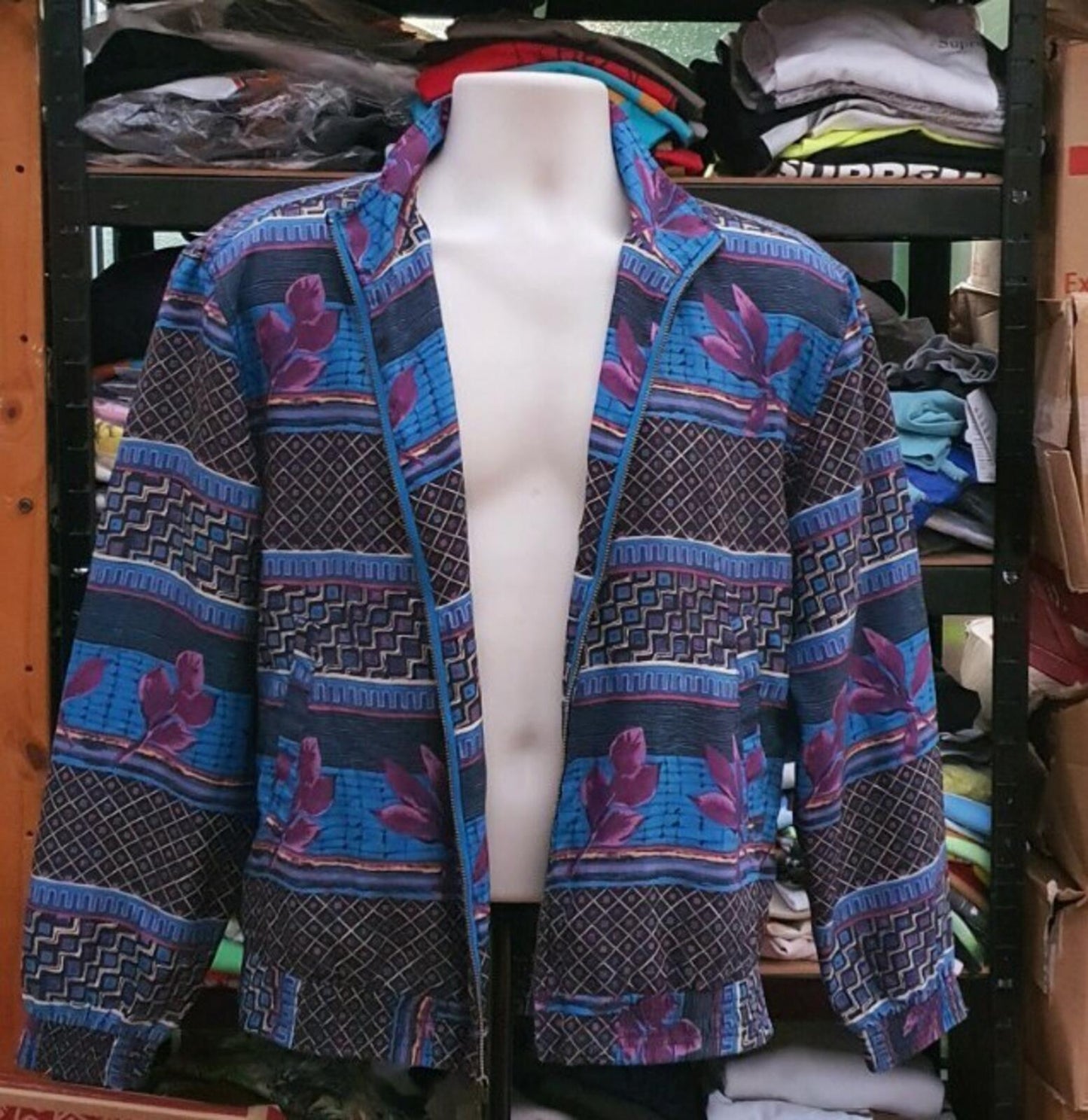 FW15 Supreme Silk bomber jacket size S small Rare Coat Flowers