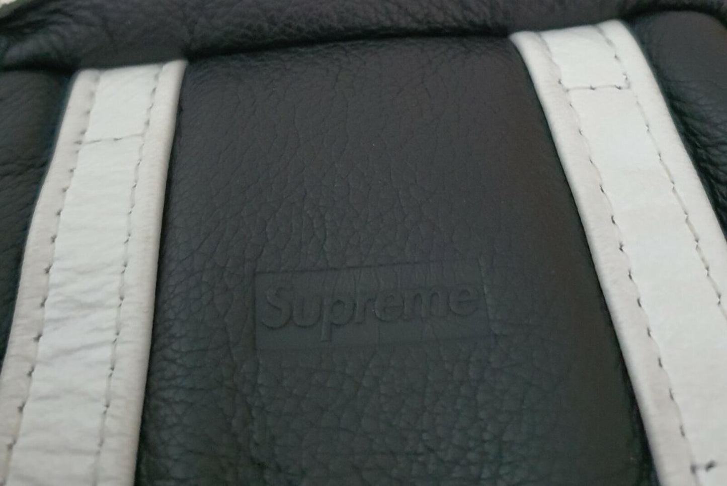 SS17 Supreme x Vanson Leather Wristbag Bag Black