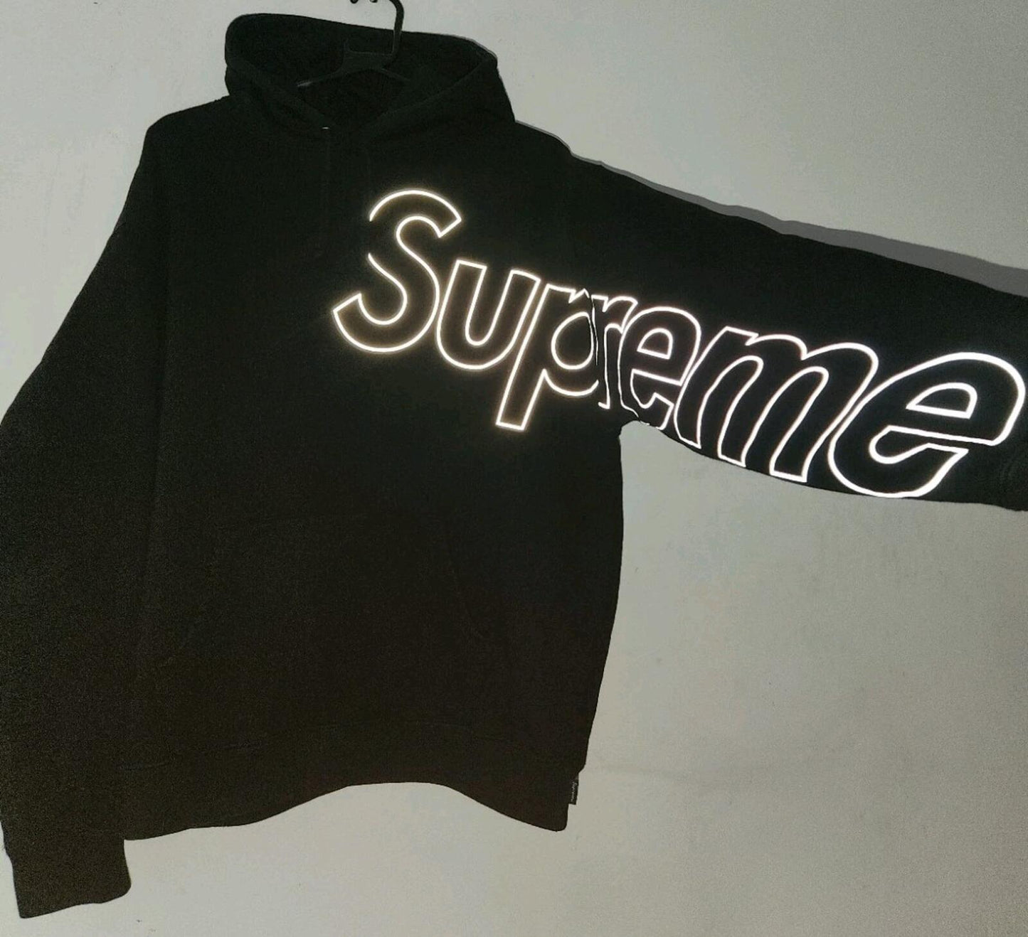 FW21 Supreme Reflective Hooded Sweatshirt Black hoodie size M medium