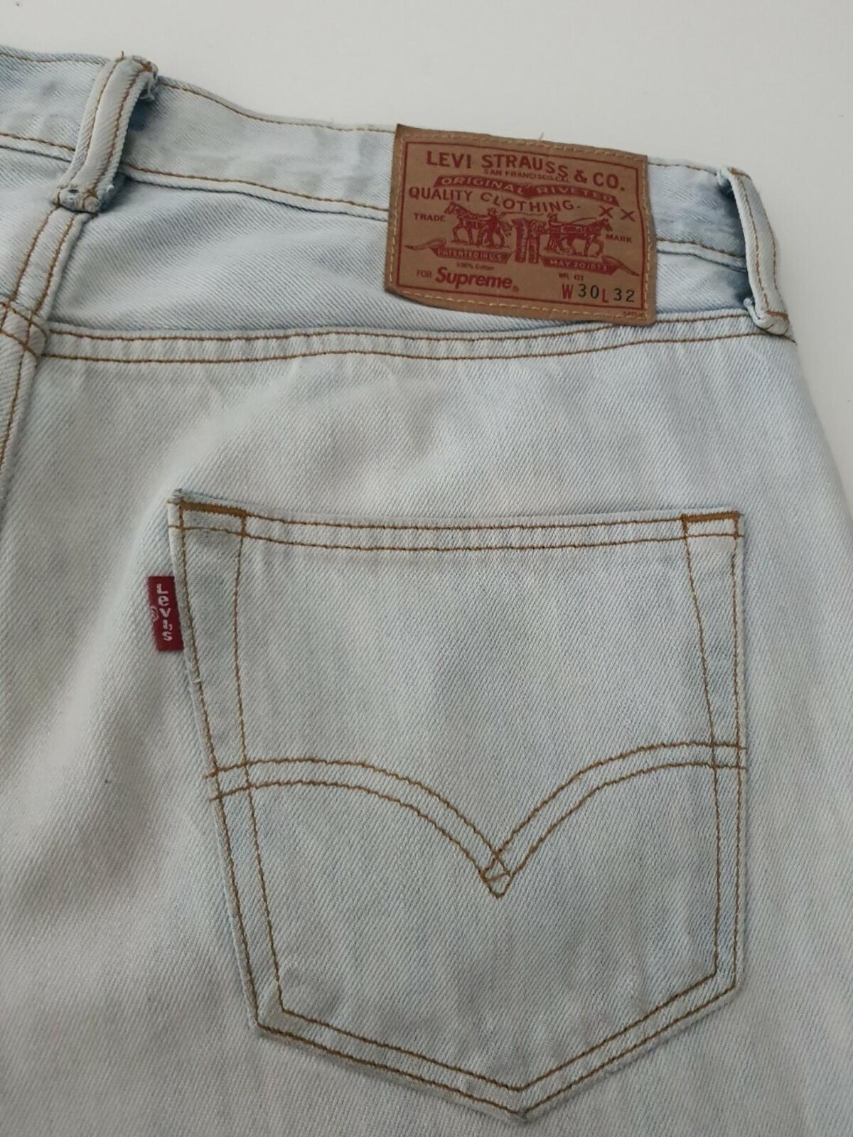 FW16 Supreme x Levi's 501 Bleached Jeans Size W30 L32