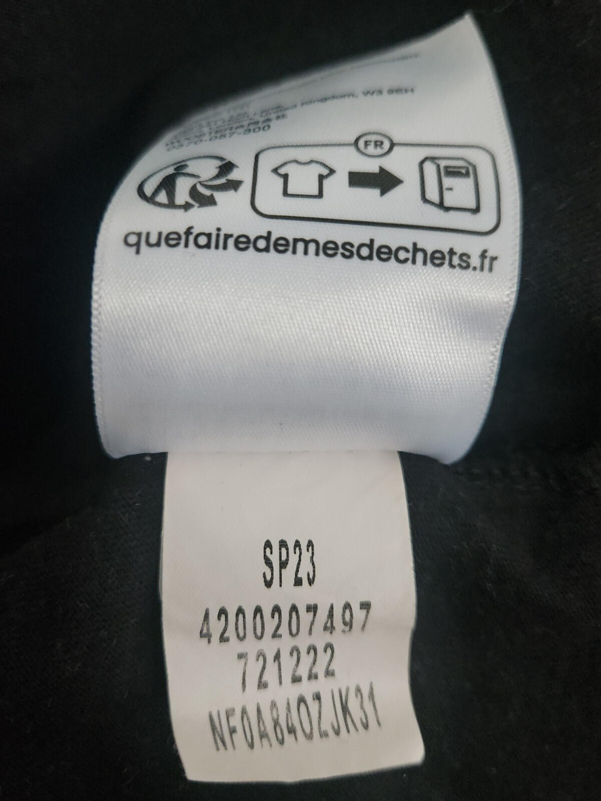 SS23 Supreme x The North Face Printed Pocket Tee size S Small Black T-shirt TNF