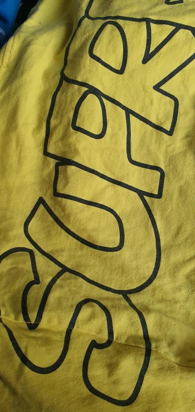 FW20 Supreme Pitufo Camiseta Amarilla Talla M