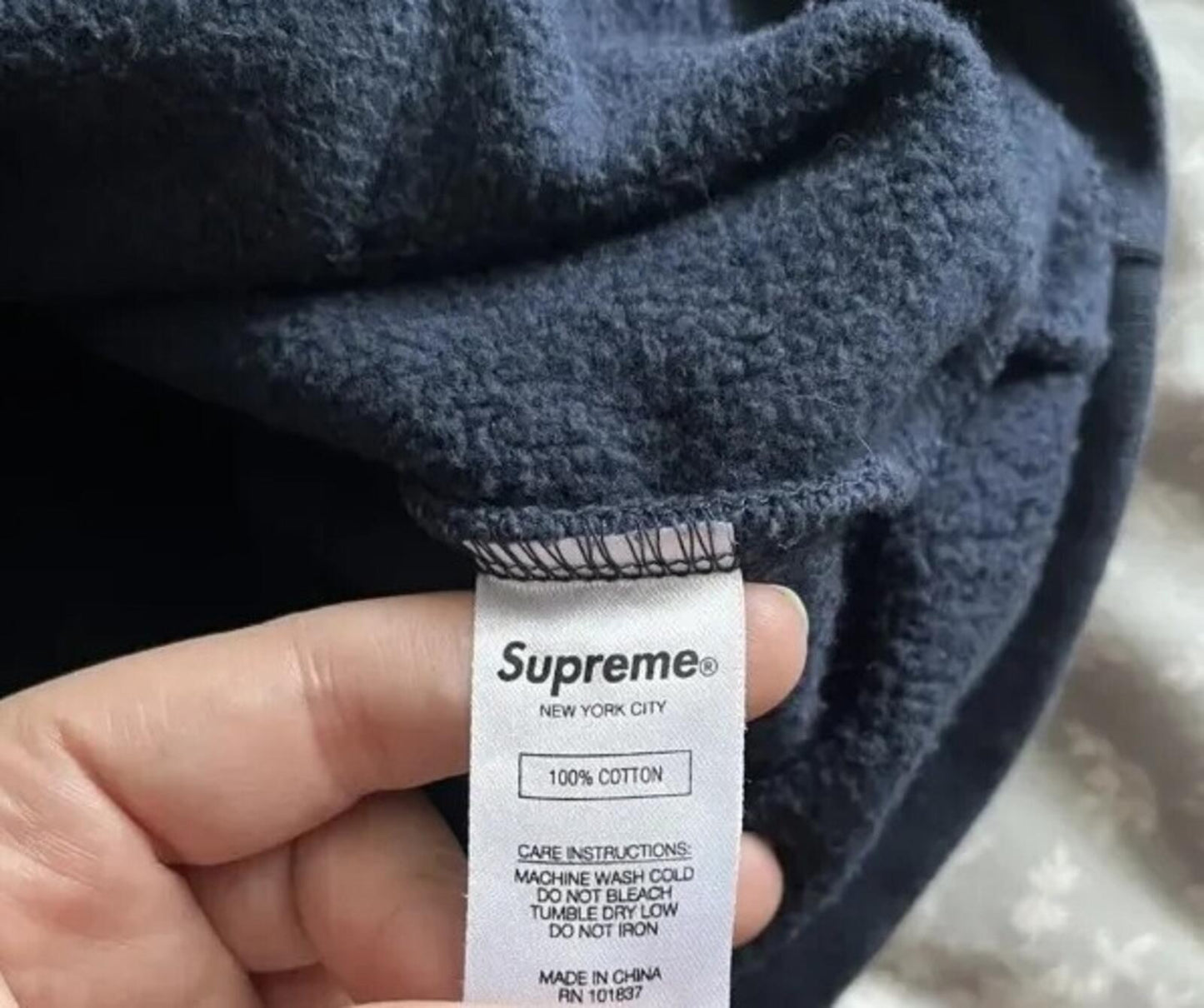 FW18 Supreme Paneled Hooded Sweatshirt Navy Size M