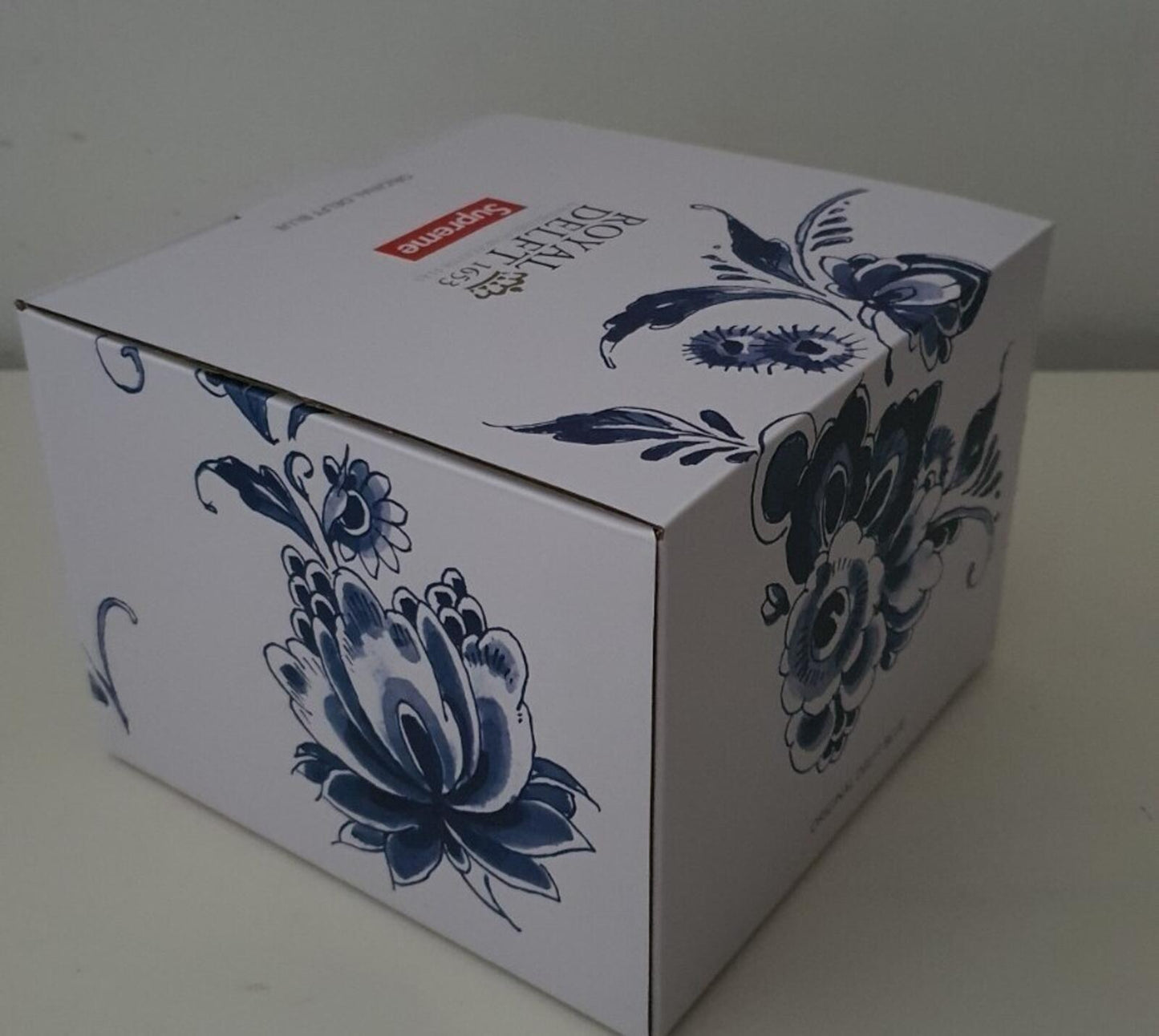 SS21 Supreme Royal Delft 190 Bowery Beer Mug Ceramic
